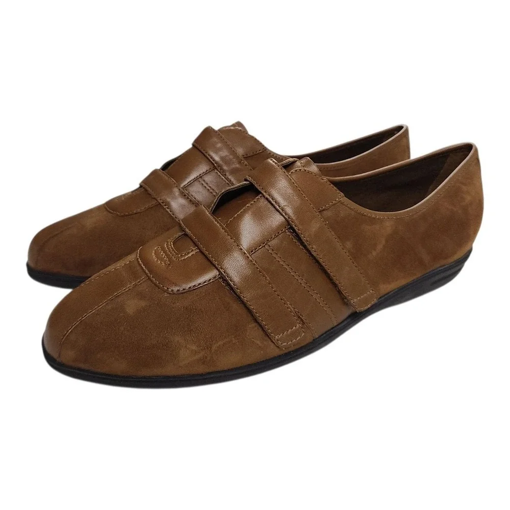 Vintage NOS Easy Spirit Sneakers Shoes 10W Wide Brown Suede Leather Retro